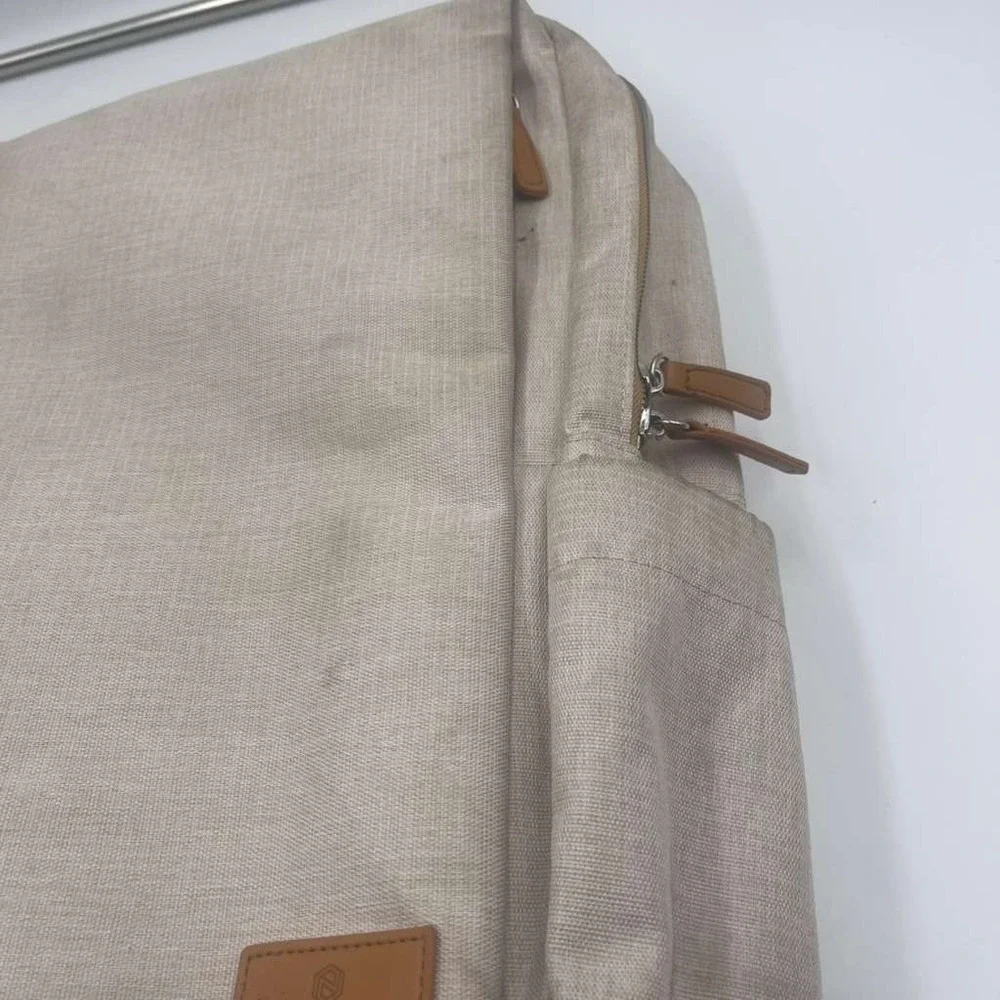 Nordace Siena‎ Smart Backpack Beige Minimalist Travel Laptop Bag Commuter Mens